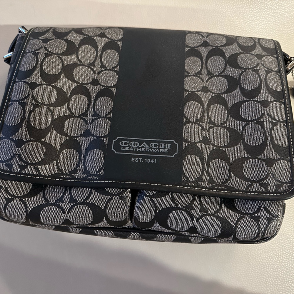 Coach - Messenger Bag